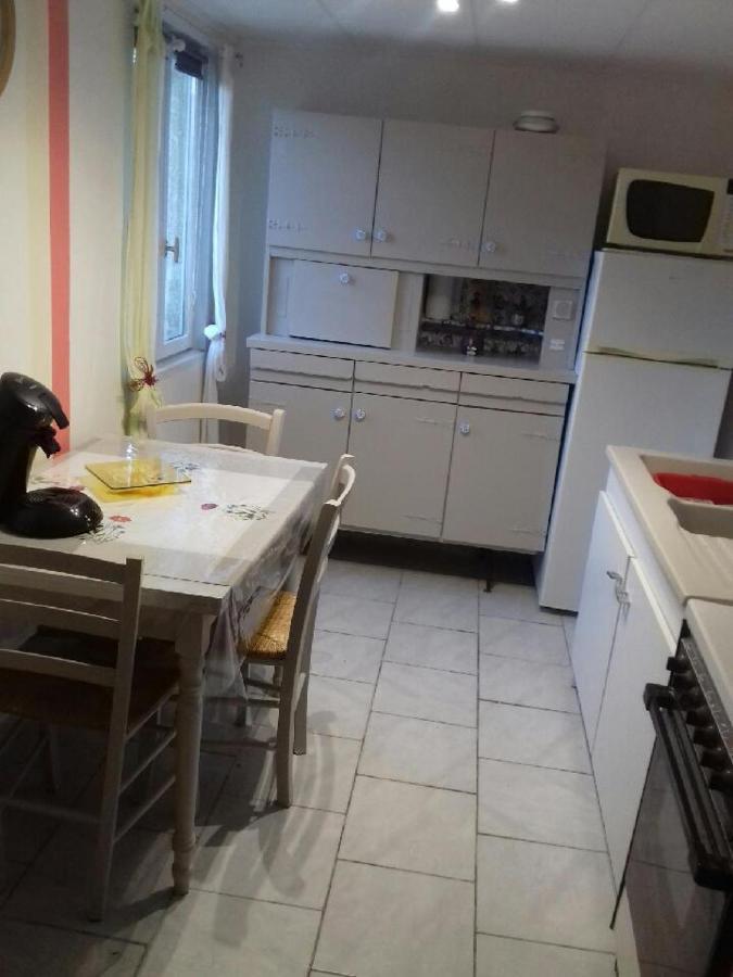 Appartamento Chez Marie France Saint-Paulien Esterno foto